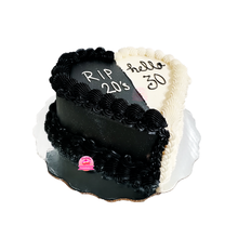 Cargar imagen en el visor de la galería, PASTEL CORAZÓN BLACK & WHITE